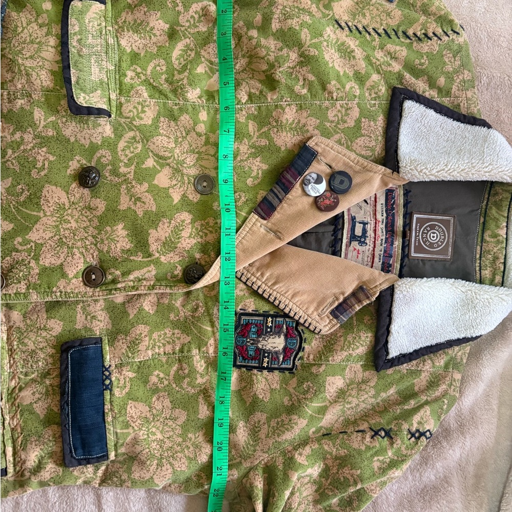 Double D Ranch Green Patterned Blazer with Embroidered Details - Picture 4 of 6
